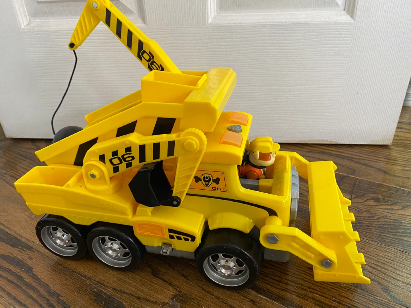 Paw Patrol Ultimate Rescue Construction Truck