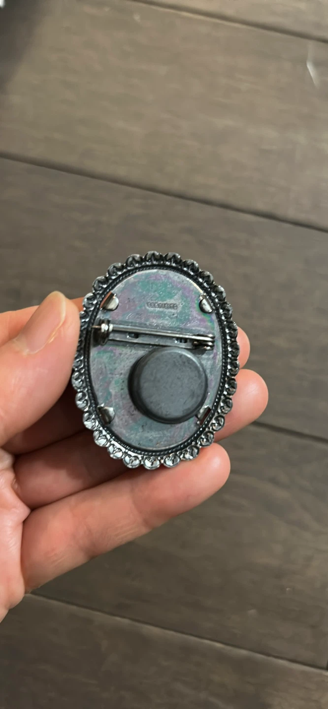 Vintage Rose Cameo Brooch - photo 3