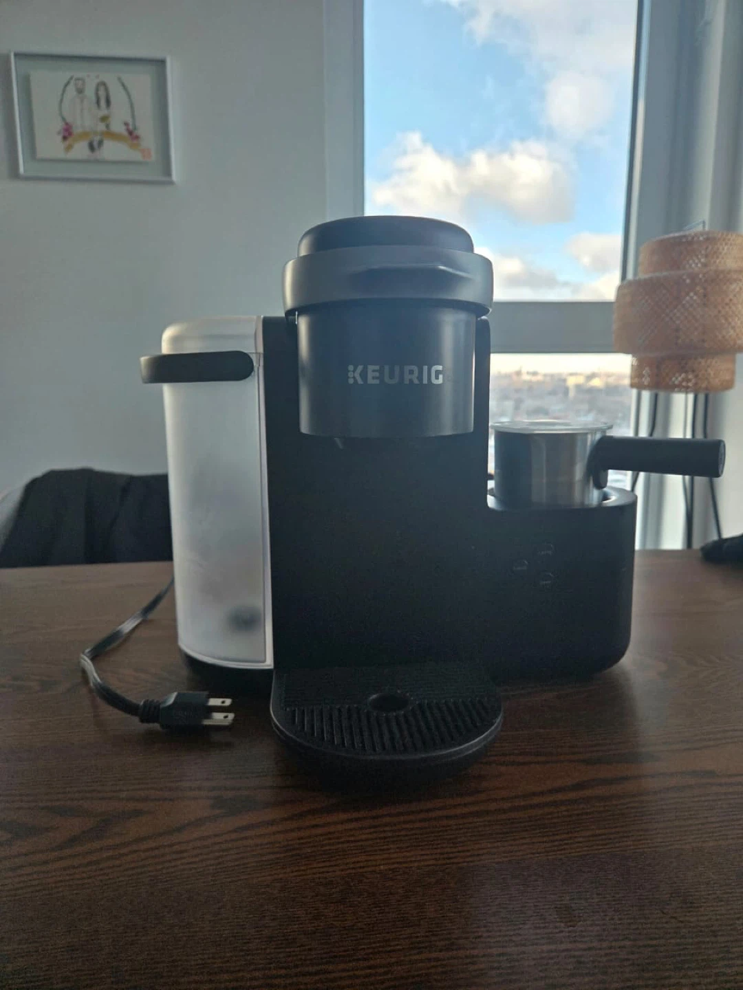 Keurig Coffee Maker with Milk Frother