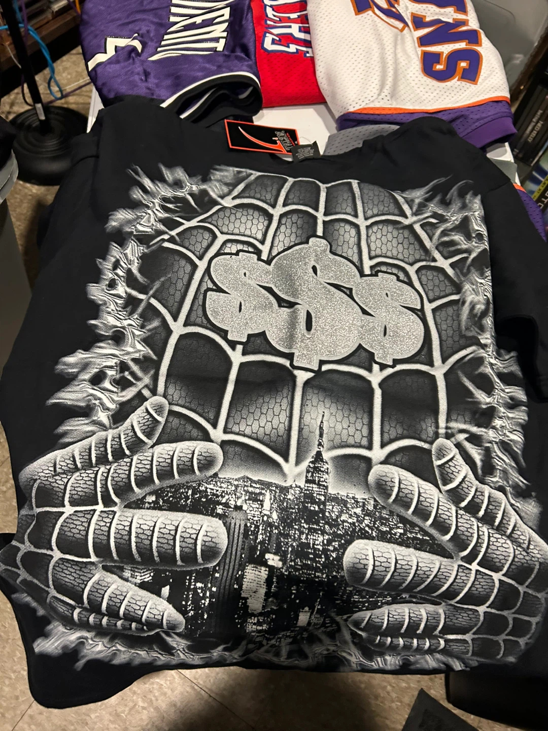 Graphic Print T-Shirts - photo 4