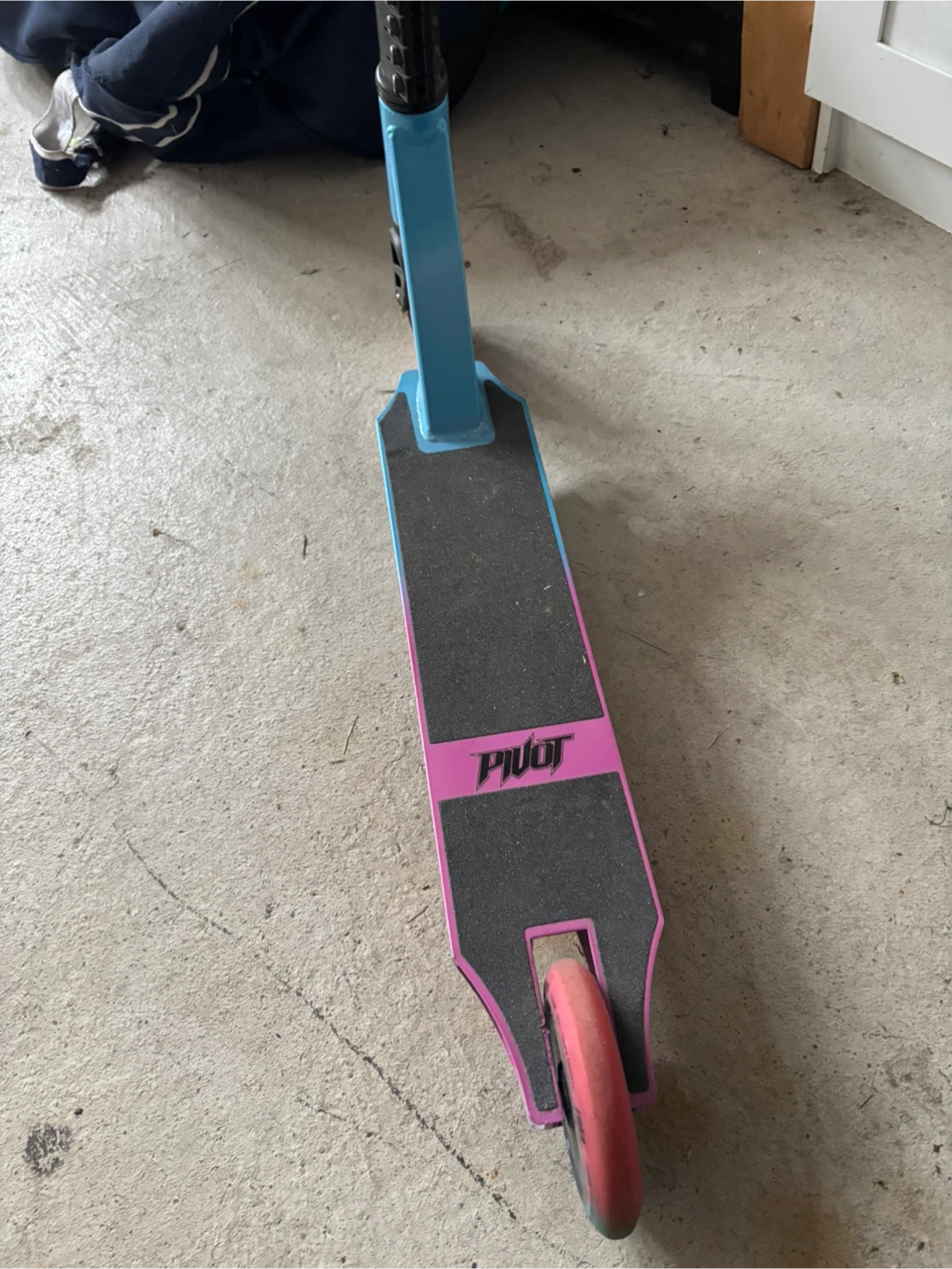 Pivot Stunt Scooter - Blue & Pink - photo 2