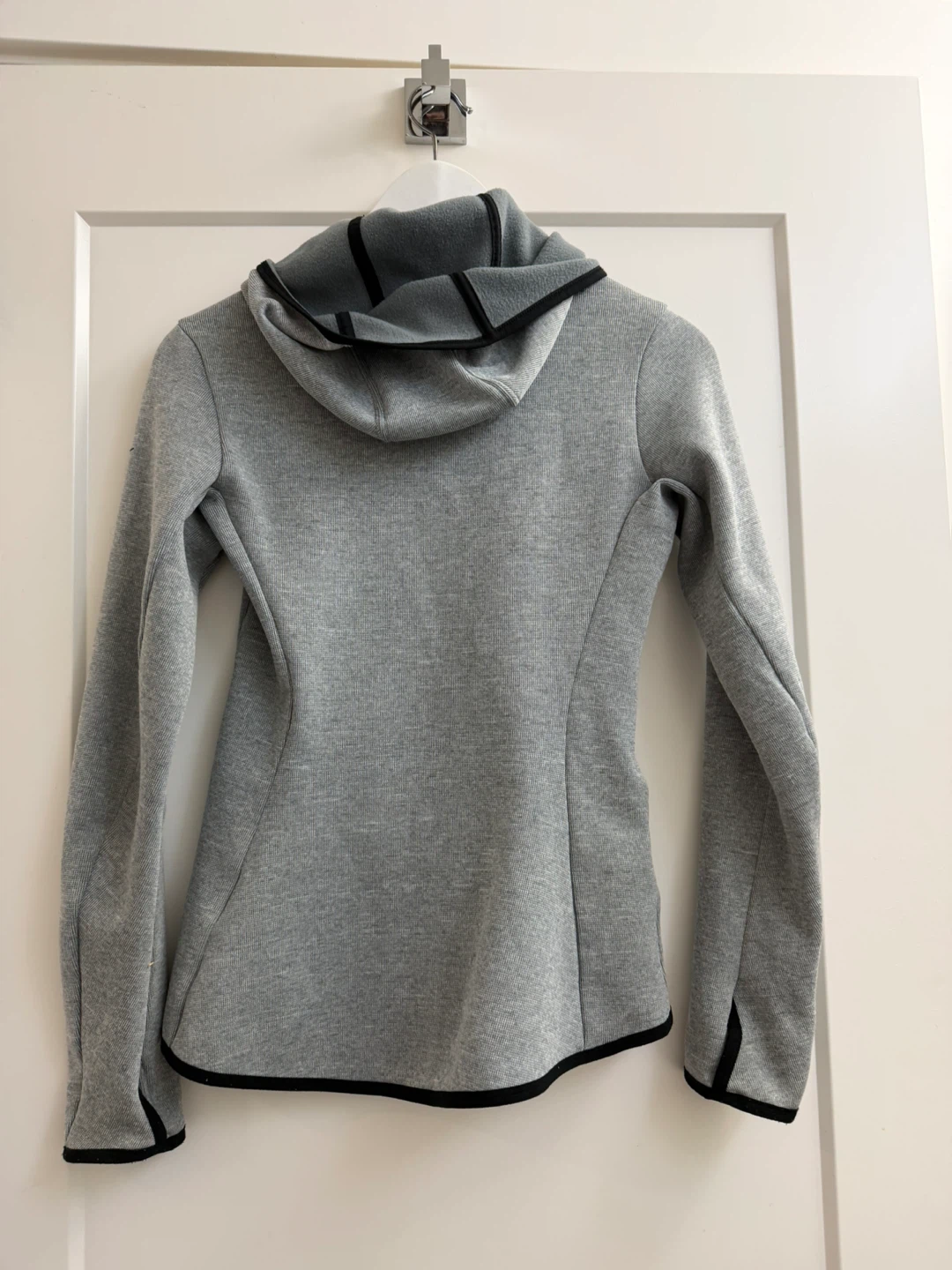 Nike Dri-FIT Hoodie - Size XS - photo 3