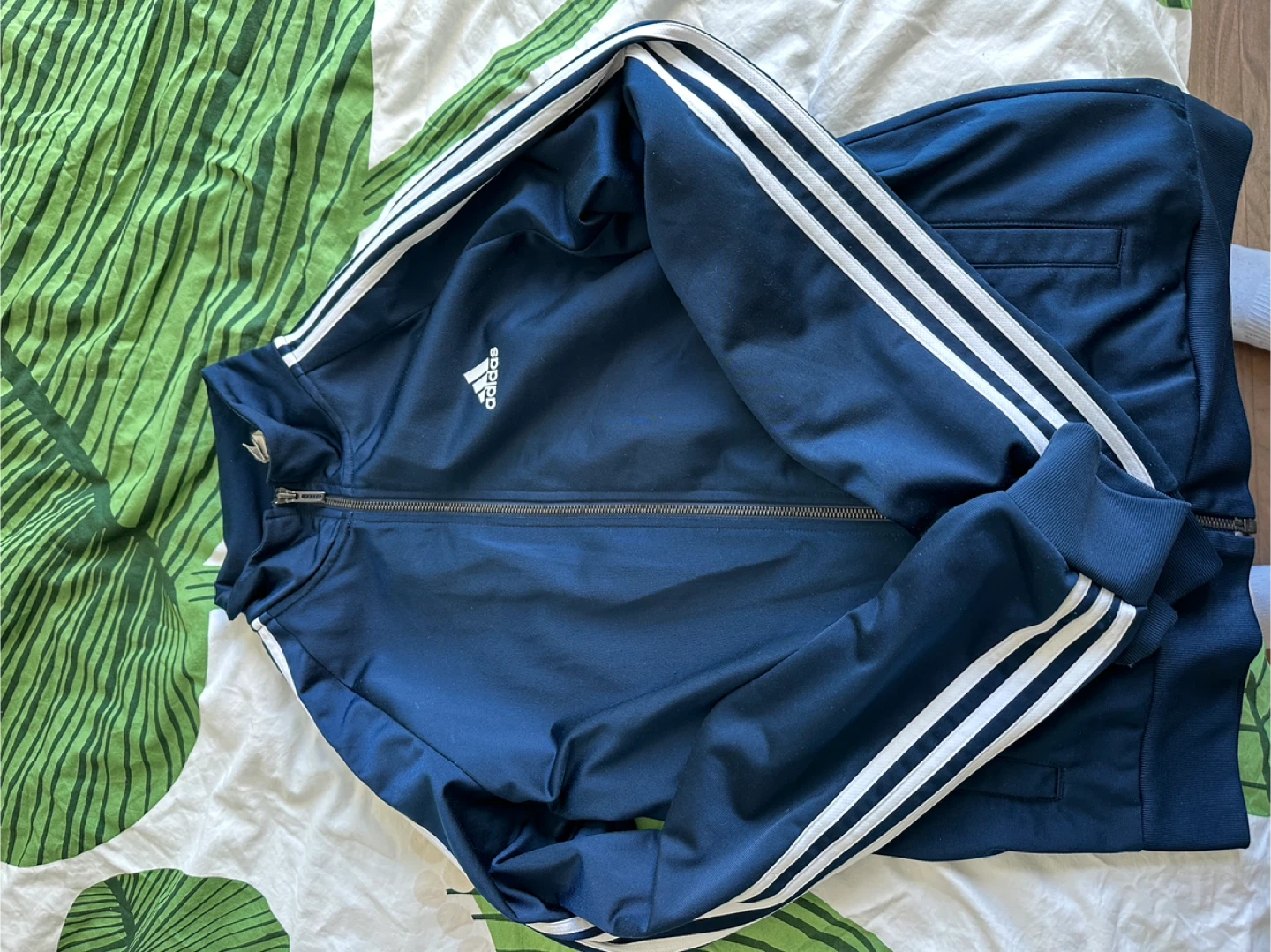 Vans Jacket & Nike Sherpa XXL & Adidas Track Jacket M - photo 3