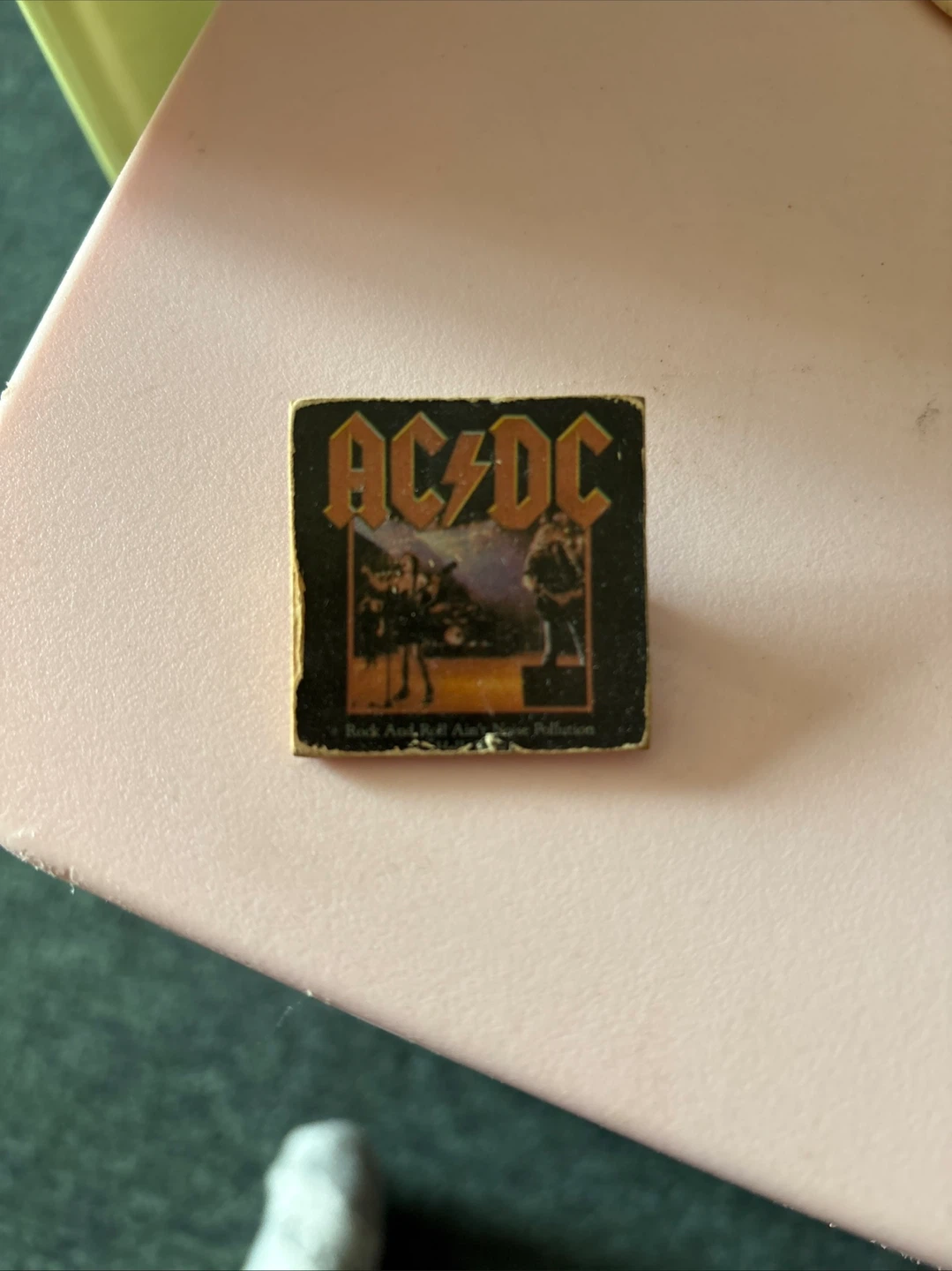 Vintage Rock Band Pinback Buttons - photo 5