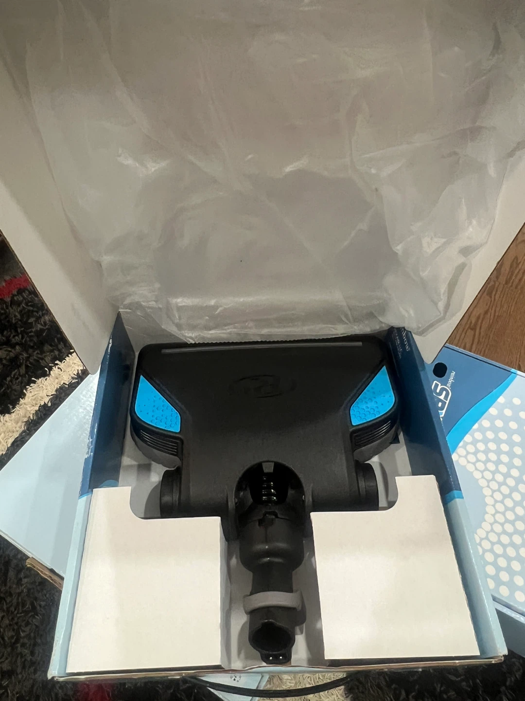 Rainbow SRX Vacuum Cleaner - Like New! - photo 4