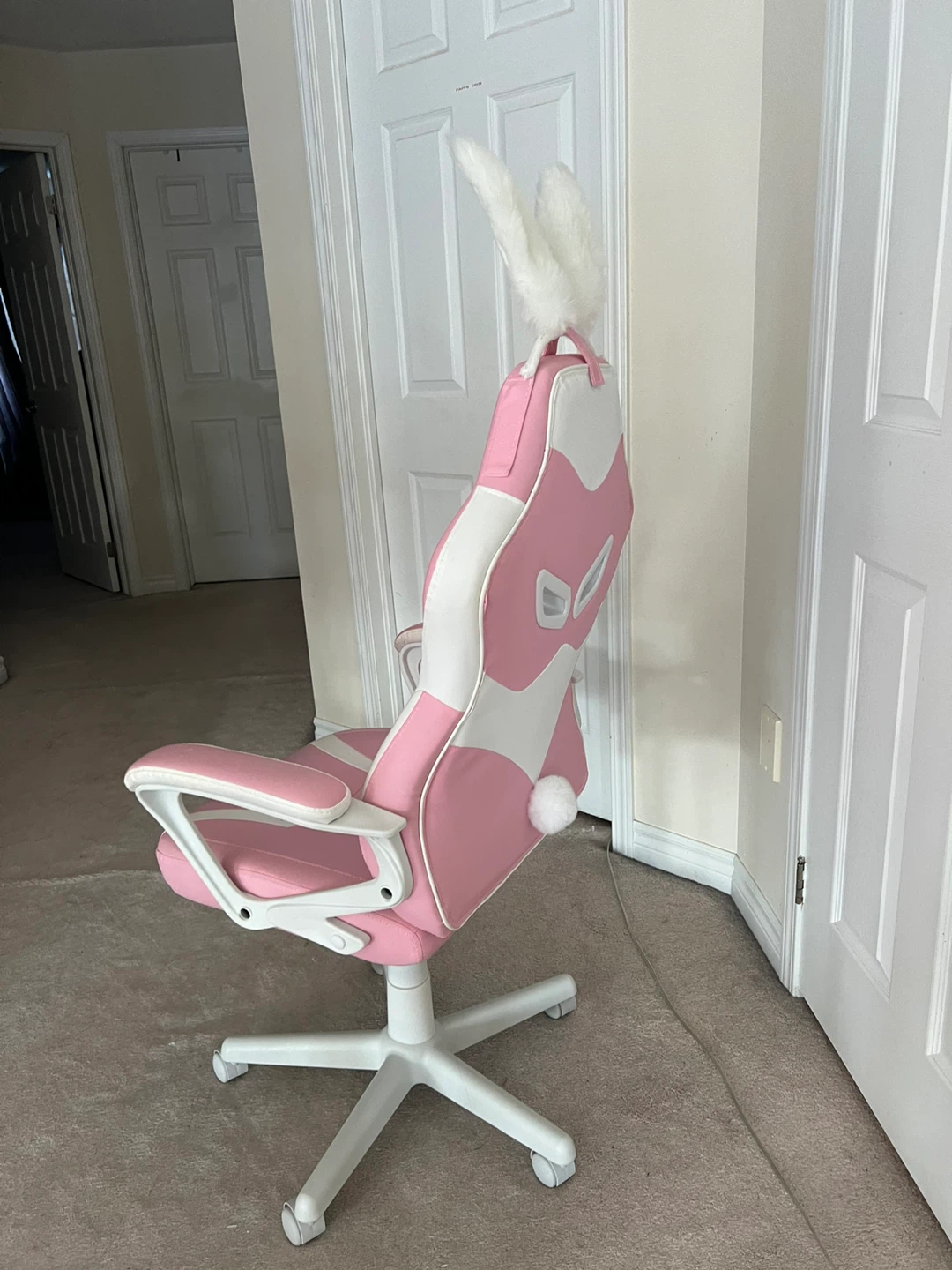 Pink Gaming Chair - photo 3