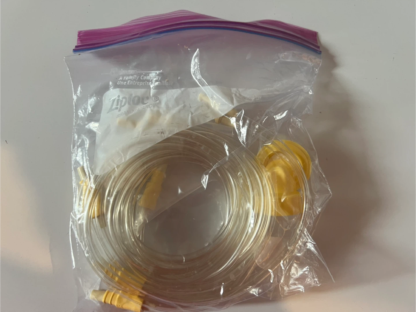 Medela Breast Pump Parts & Bottles - photo 5