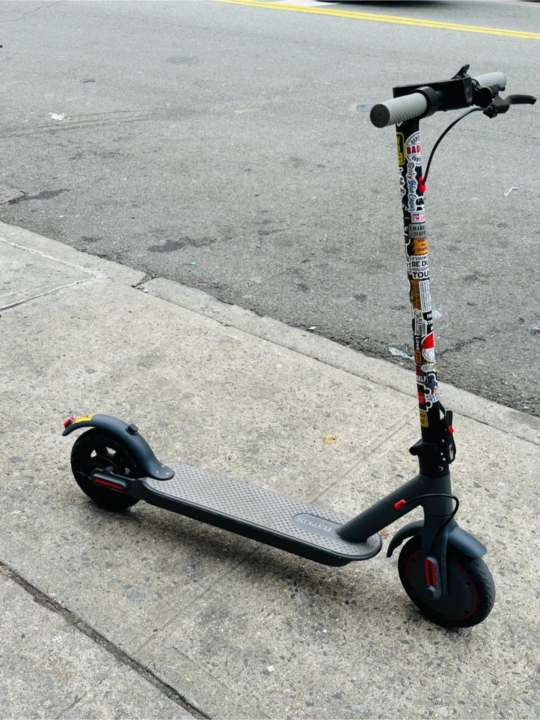Electric Scooter new condition run fast 31 mph - photo 4