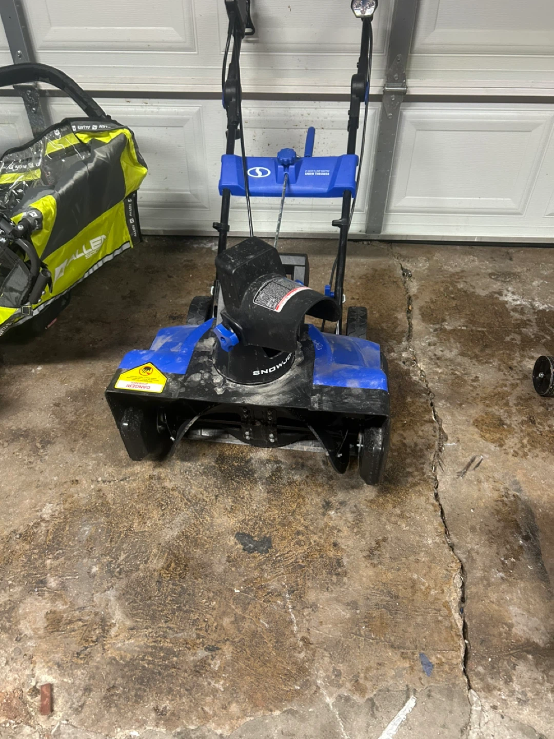 Snow Joe 15-Amp Corded Snow Thrower - photo 2