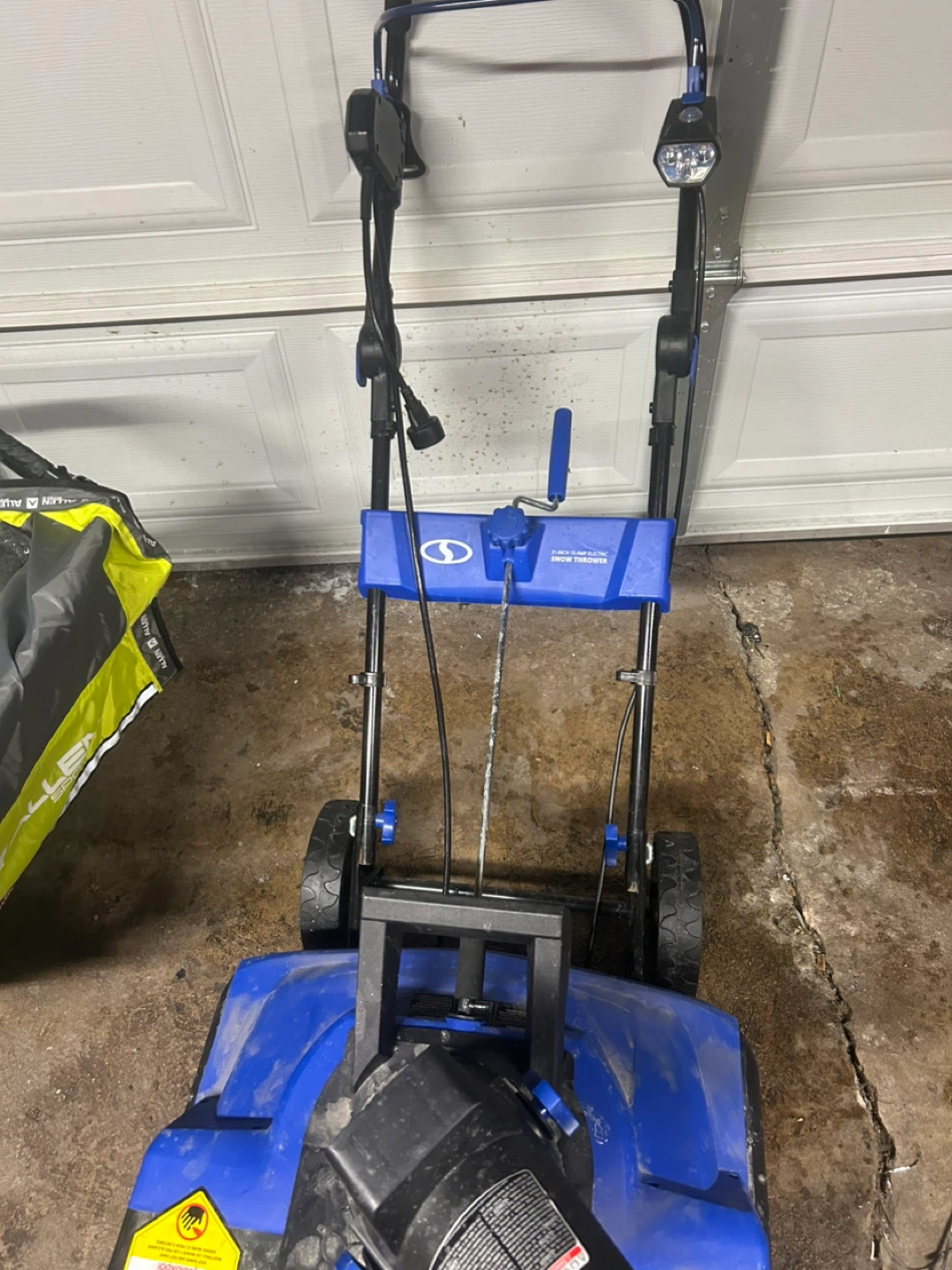 Snow Joe 15-Amp Corded Snow Thrower - photo 3