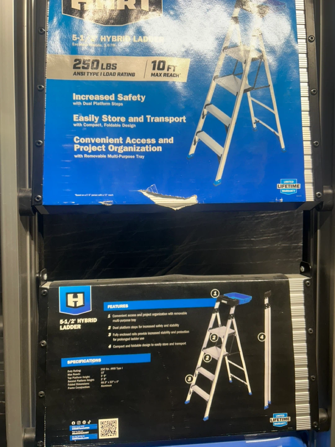 Hart 5-1/2' Hybrid Ladder - Like New! - photo 2