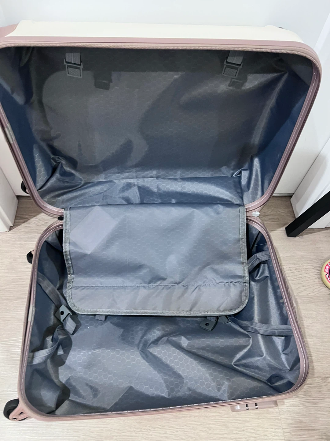 Loulou Cabin Luggage - New!