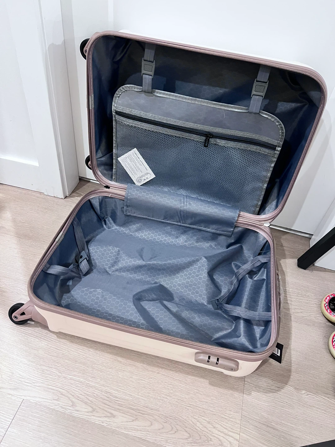 Loulou Cabin Luggage - New! - photo 3
