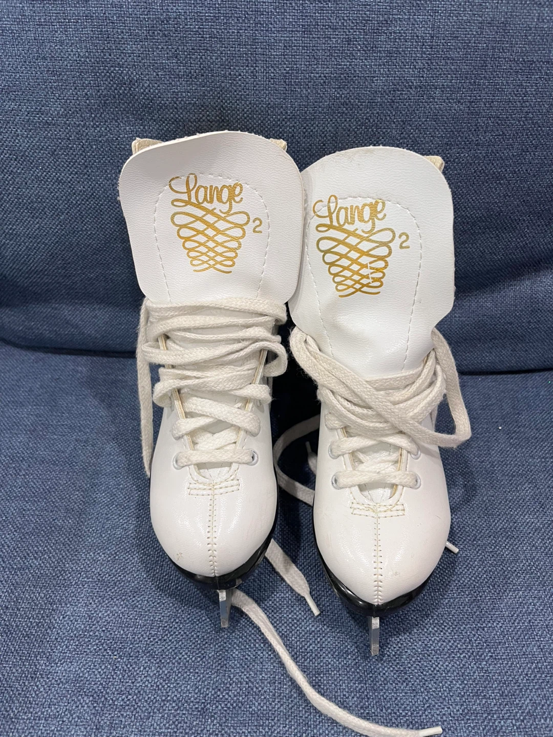 Lange Girl's Figure Skates - Size 2