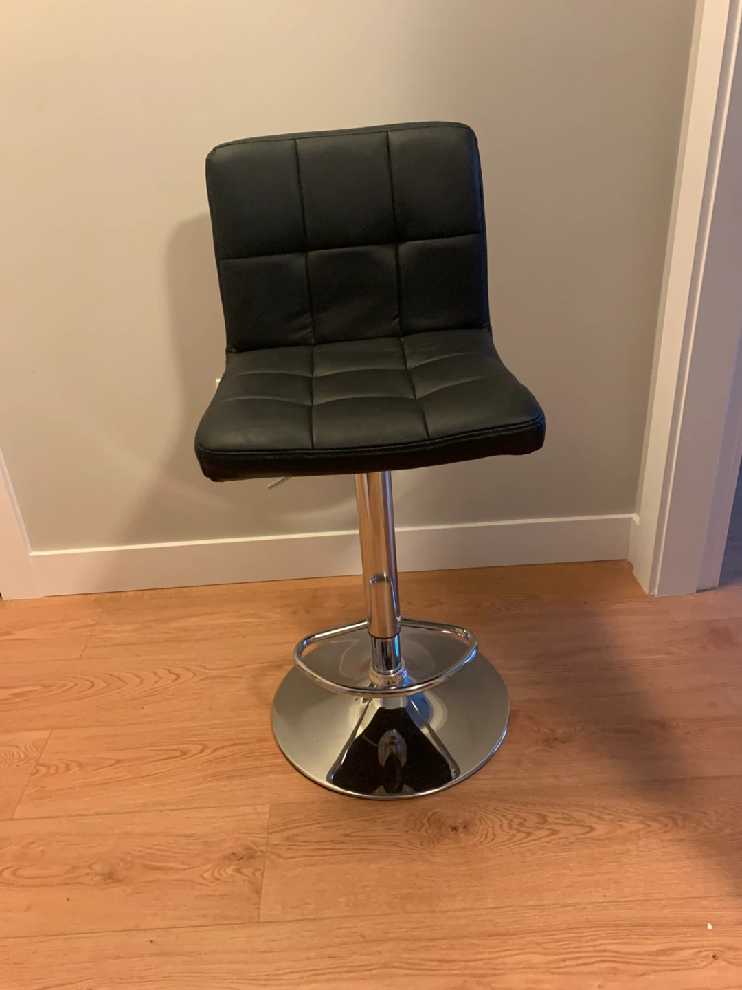 Black Adjustable Height Bar Stool - photo 4
