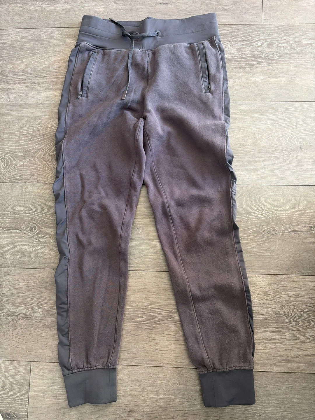 Lululemon Jogger Pants - Size 4