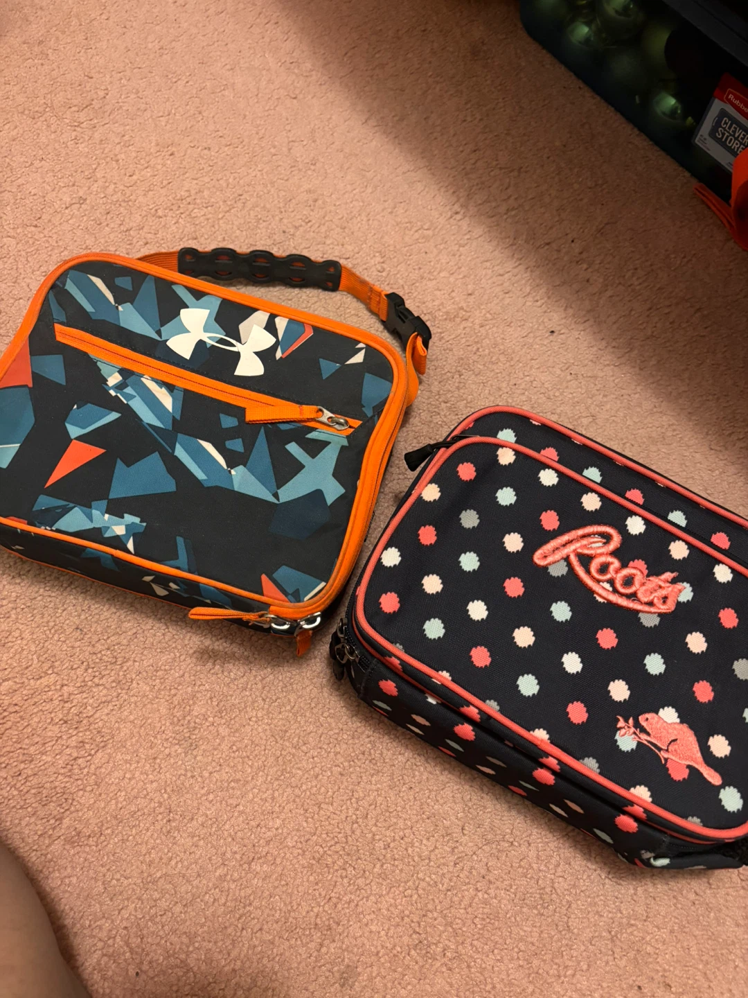 lunchboxes