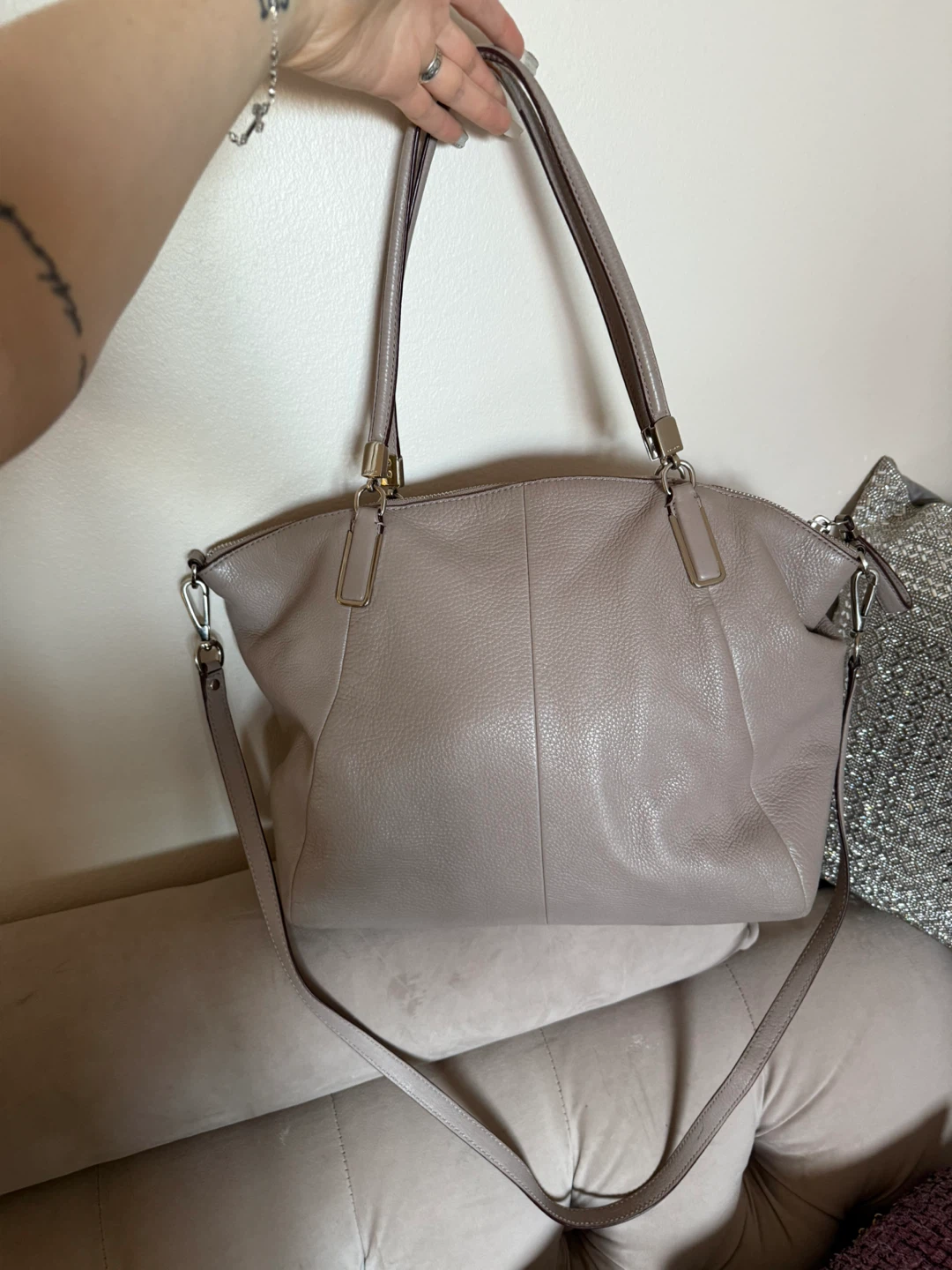 Coach Leather Shoulder Bag - photo 2