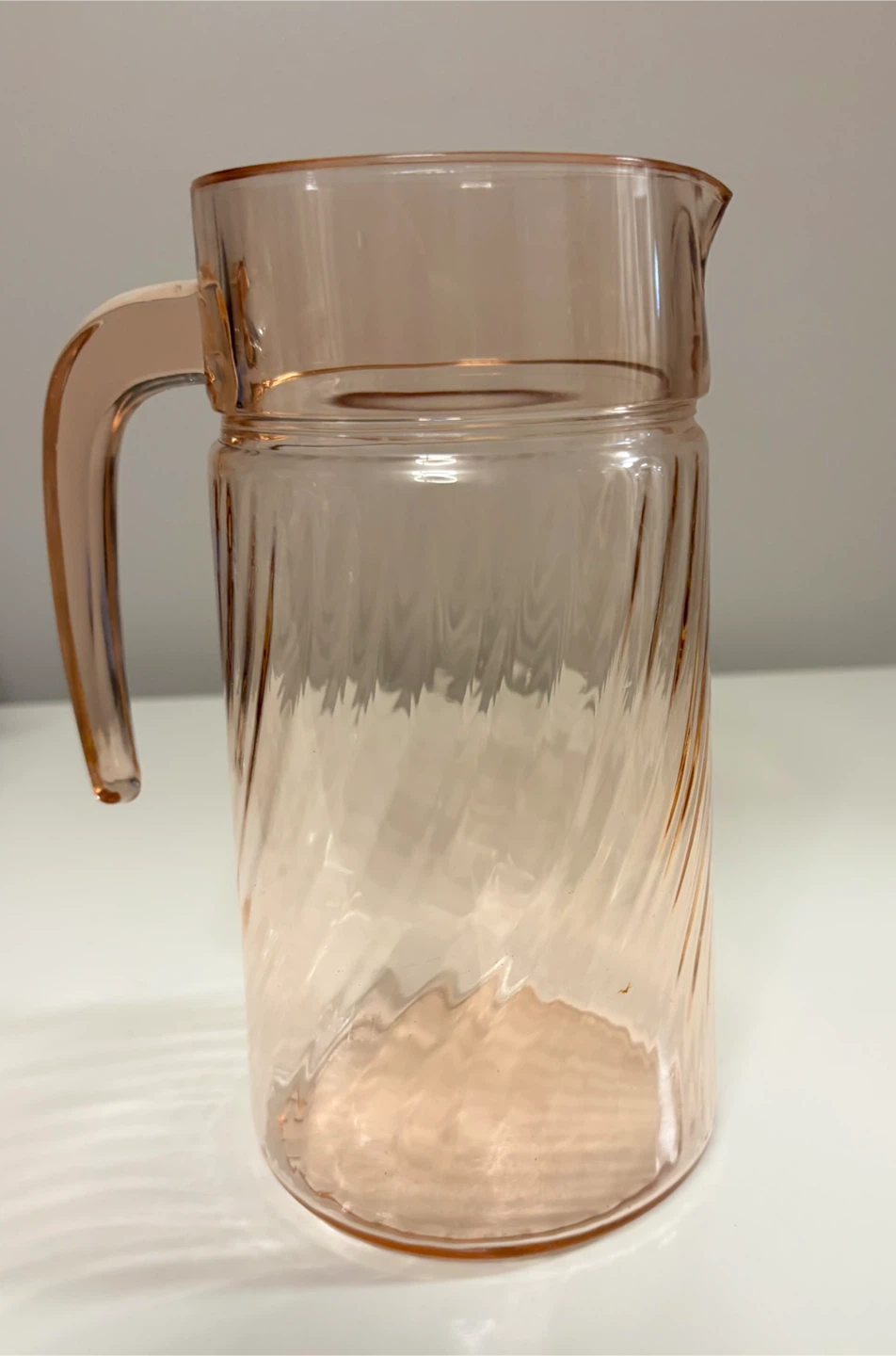 Vintage Arcoroc France Pink Swirl Glass Pitcher - photo 4