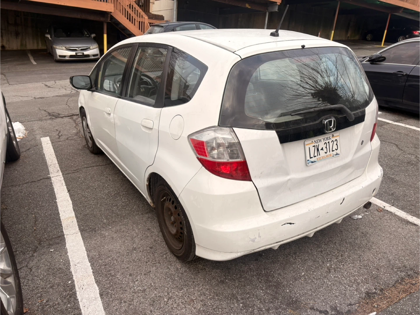 Honda Fit 2010 - White Hatchback - photo 3
