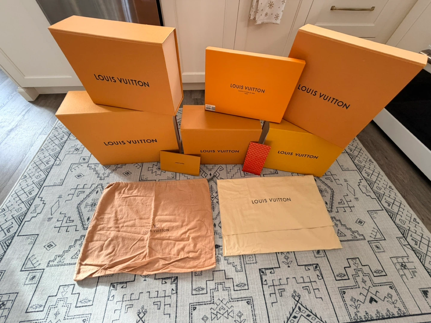 Louis Vuitton Empty Boxes & Dust Bags - photo 2