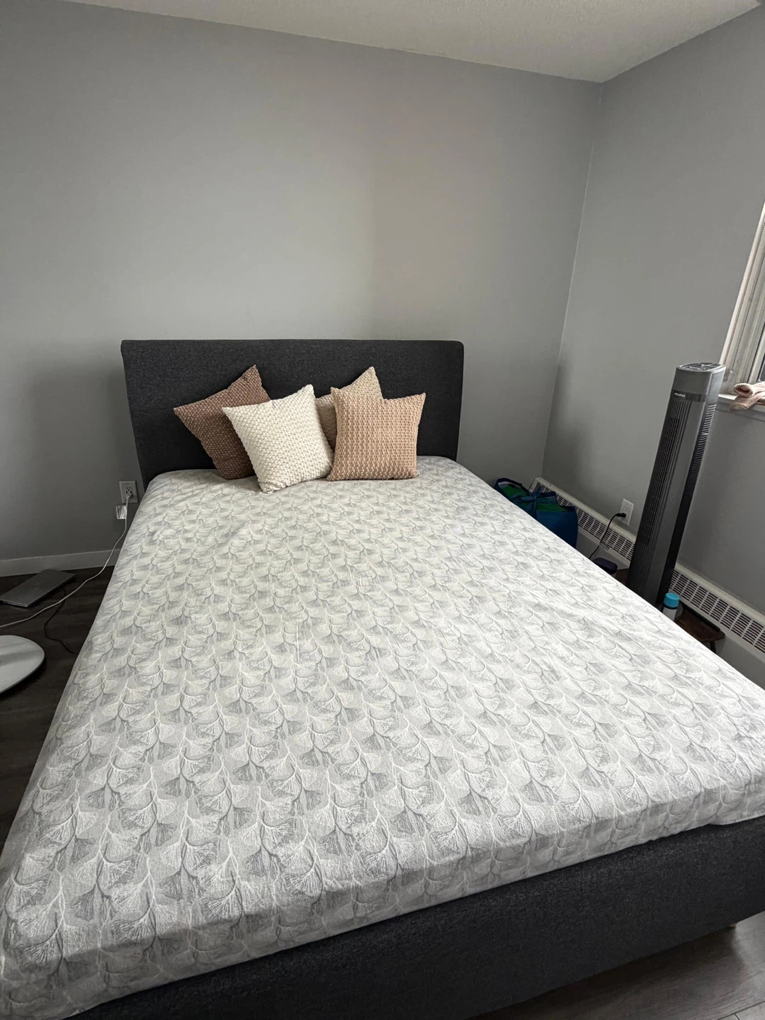 Queen Size Bed Frame - Grey - photo 4