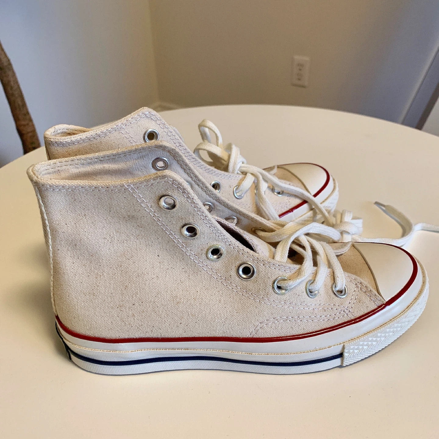 Brand New Converse High-Top Sneakers – Oatmeal Color – EU 37
