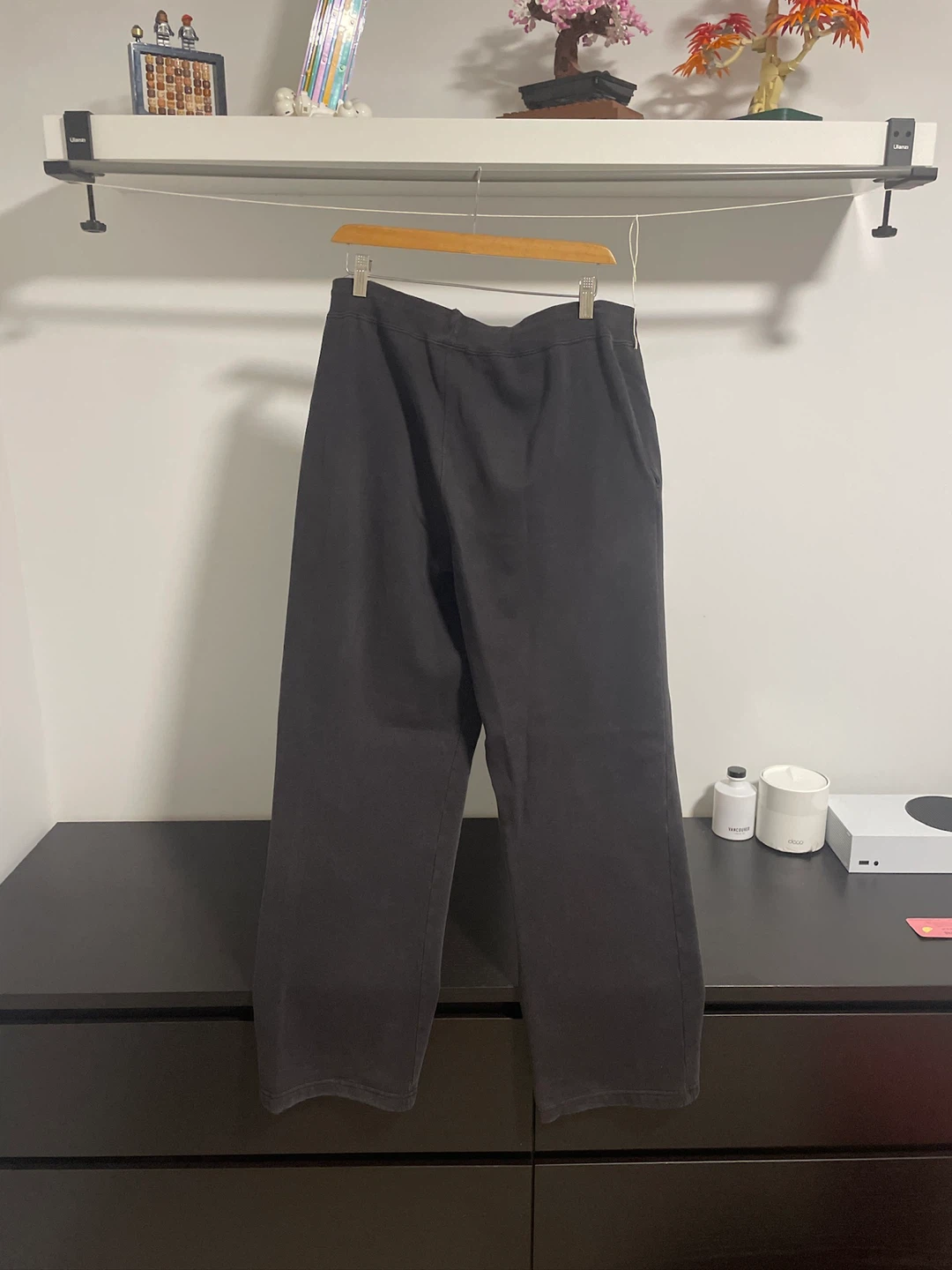 Nike Black Sweatpants - Size Large - photo 3