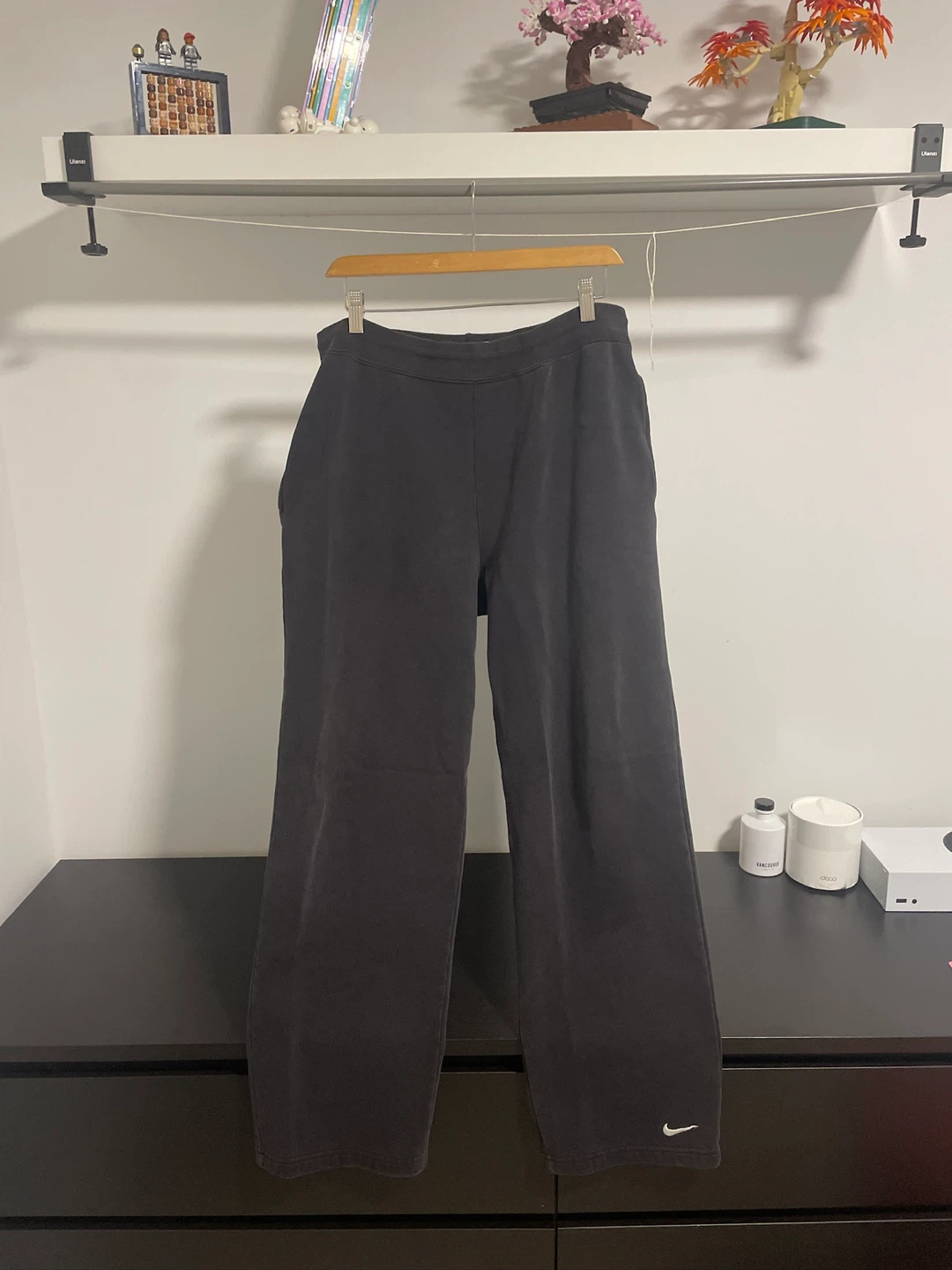 Nike Black Sweatpants - Size Large