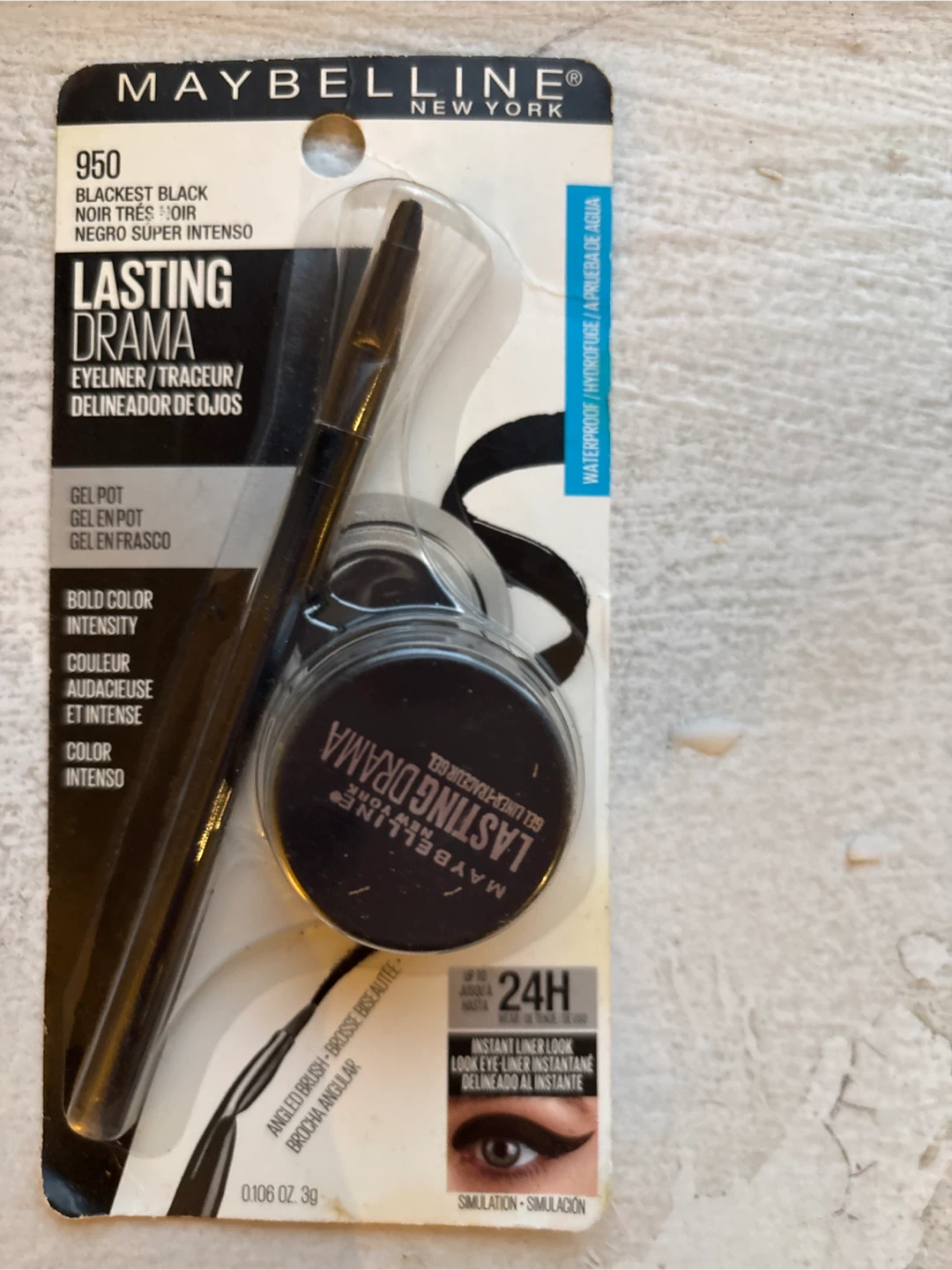 Revlon Colorstay & Maybelline Lasting Drama Eyeliner - photo 2