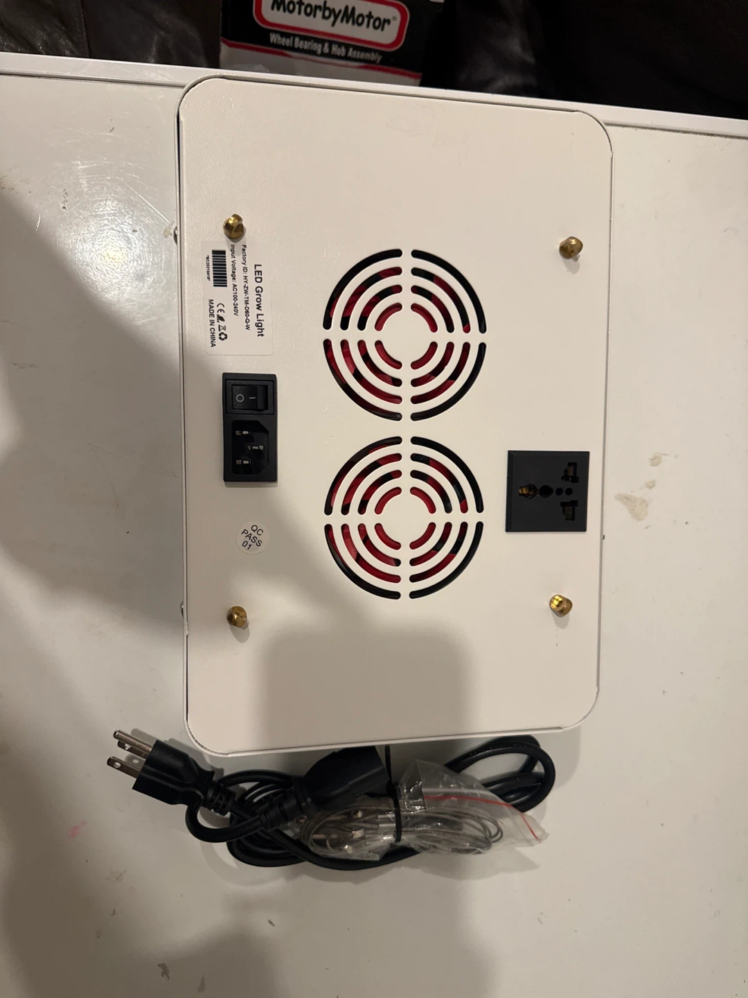 LED Grow Light with Box - photo 2