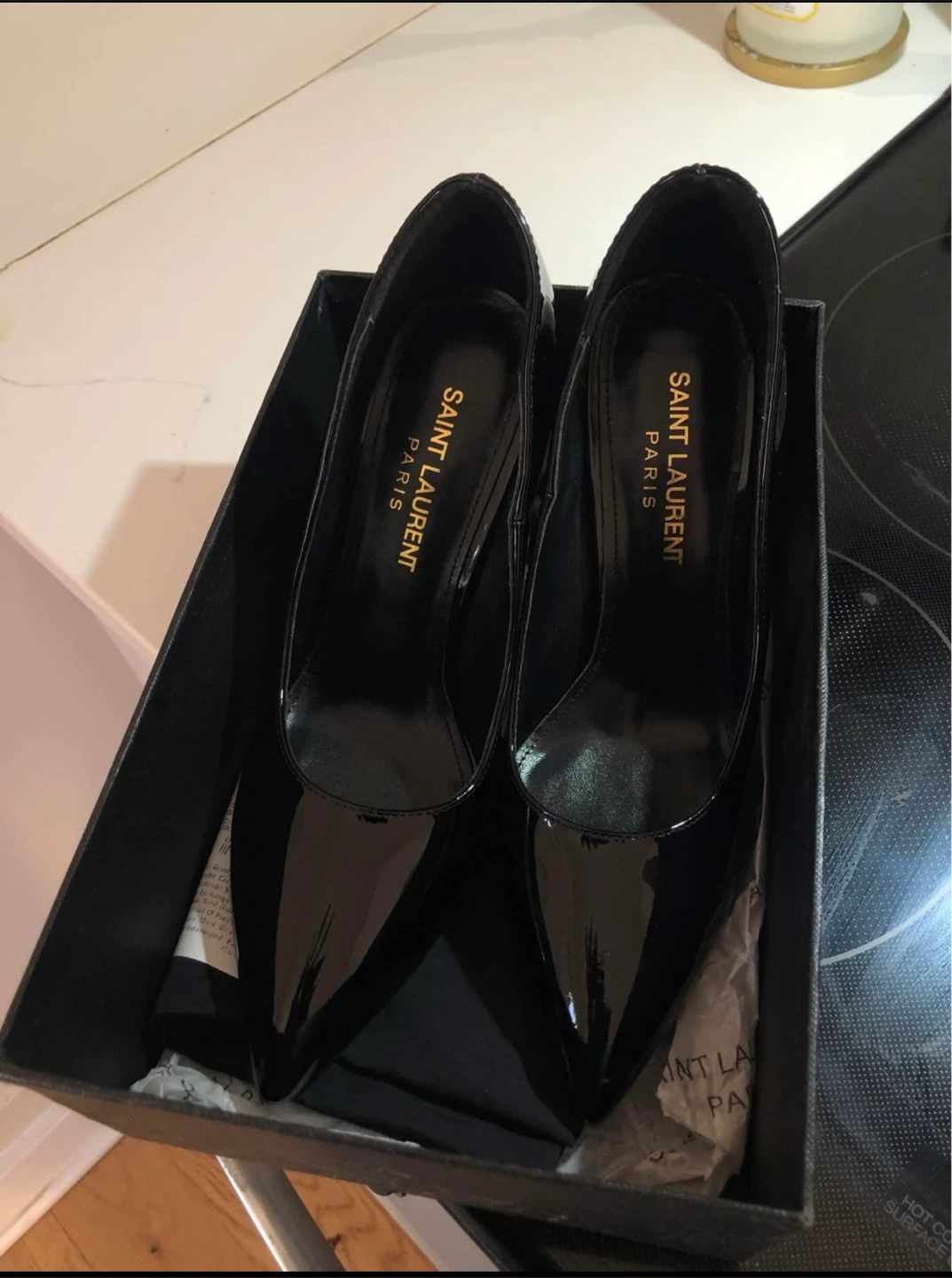 Saint Laurent Black Patent Leather Heels - photo 2