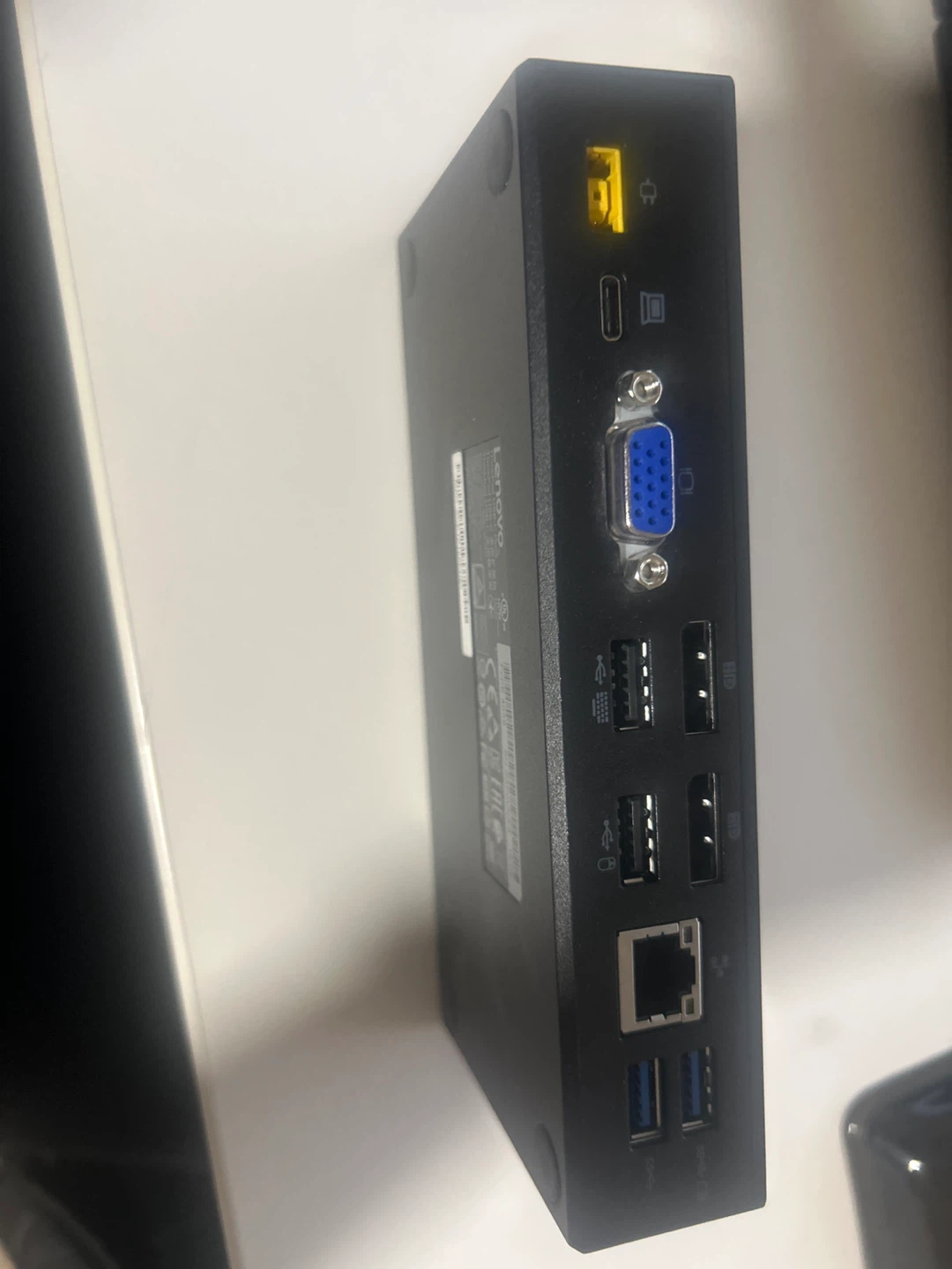 Lenovo ThinkPad USB-C Dock Gen 2 - photo 2