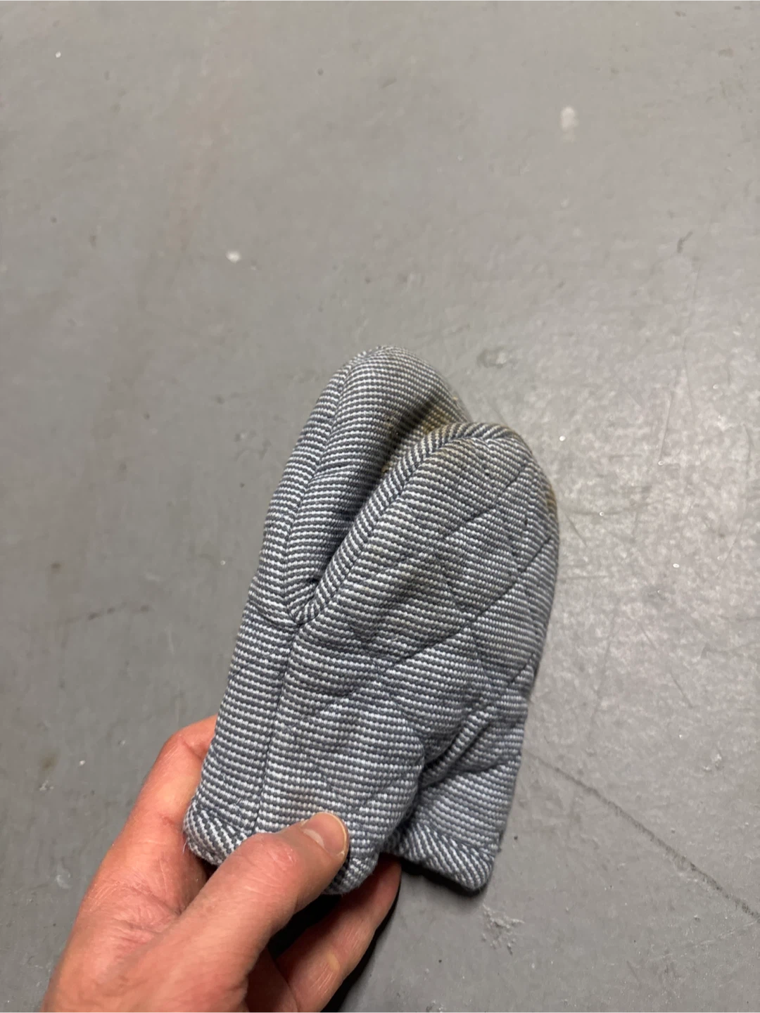 Working Kitchen Oven Mitt - photo 2
