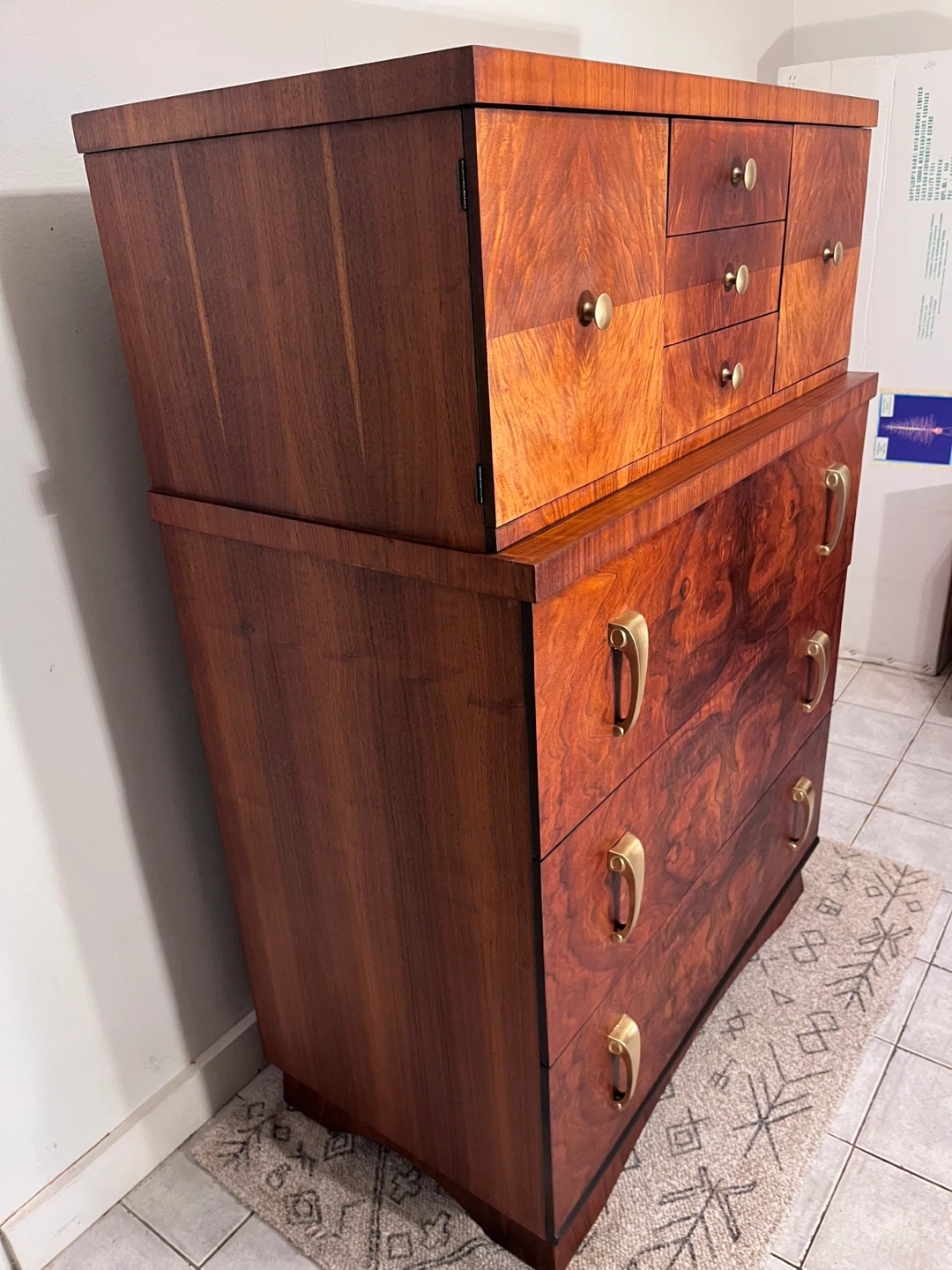 Restored Walnut MCM Artdeco Dresser - photo 3