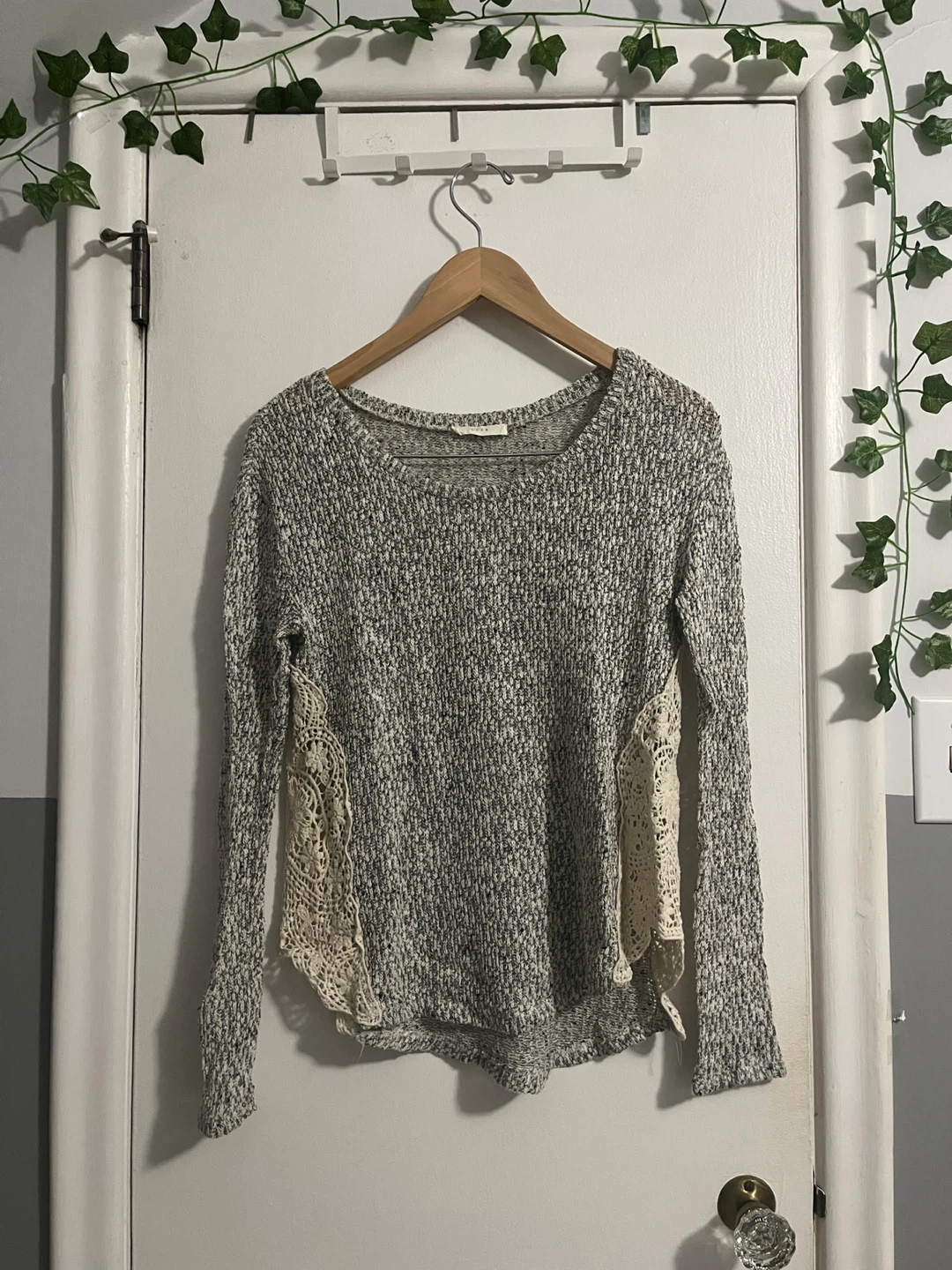 Grey Knit Sweater w Lace Details