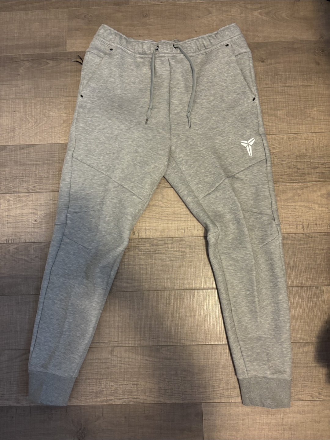 Nike Tech Kobe Joggers size large