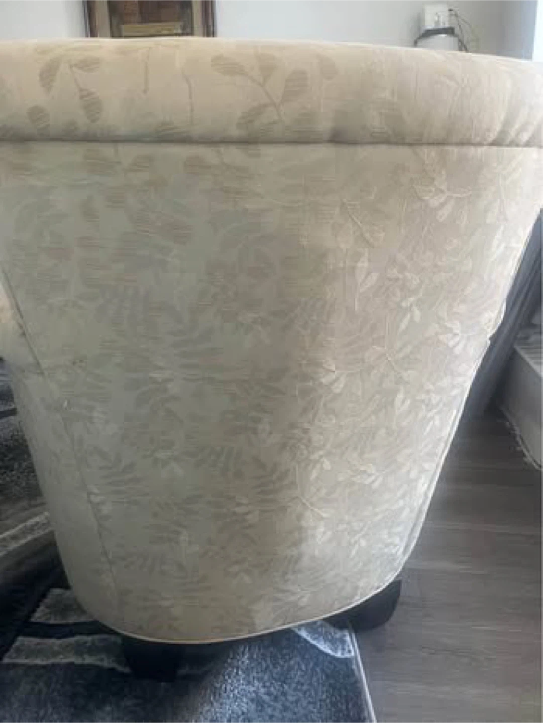 Armchairs - Pair of Black Chair Covers Included - photo 3
