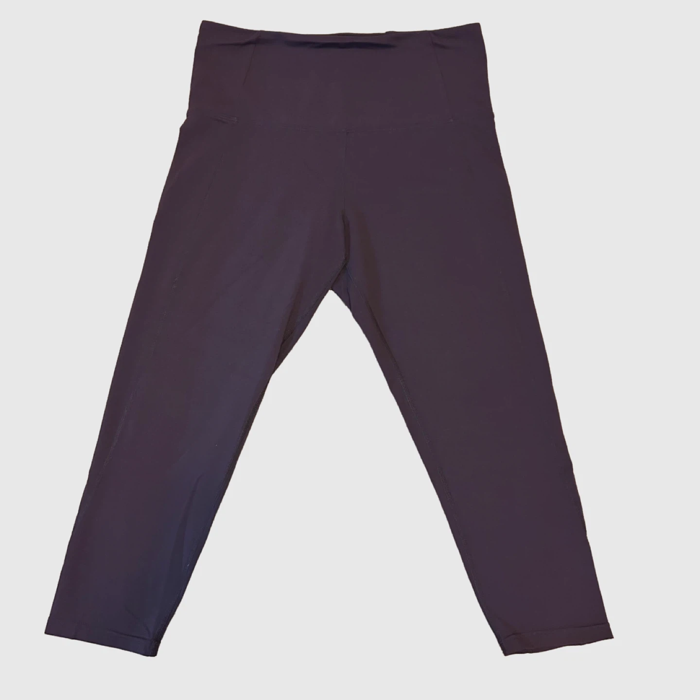 Tuff Athletics Cropped Leggings - Size Small & Medium - photo 2