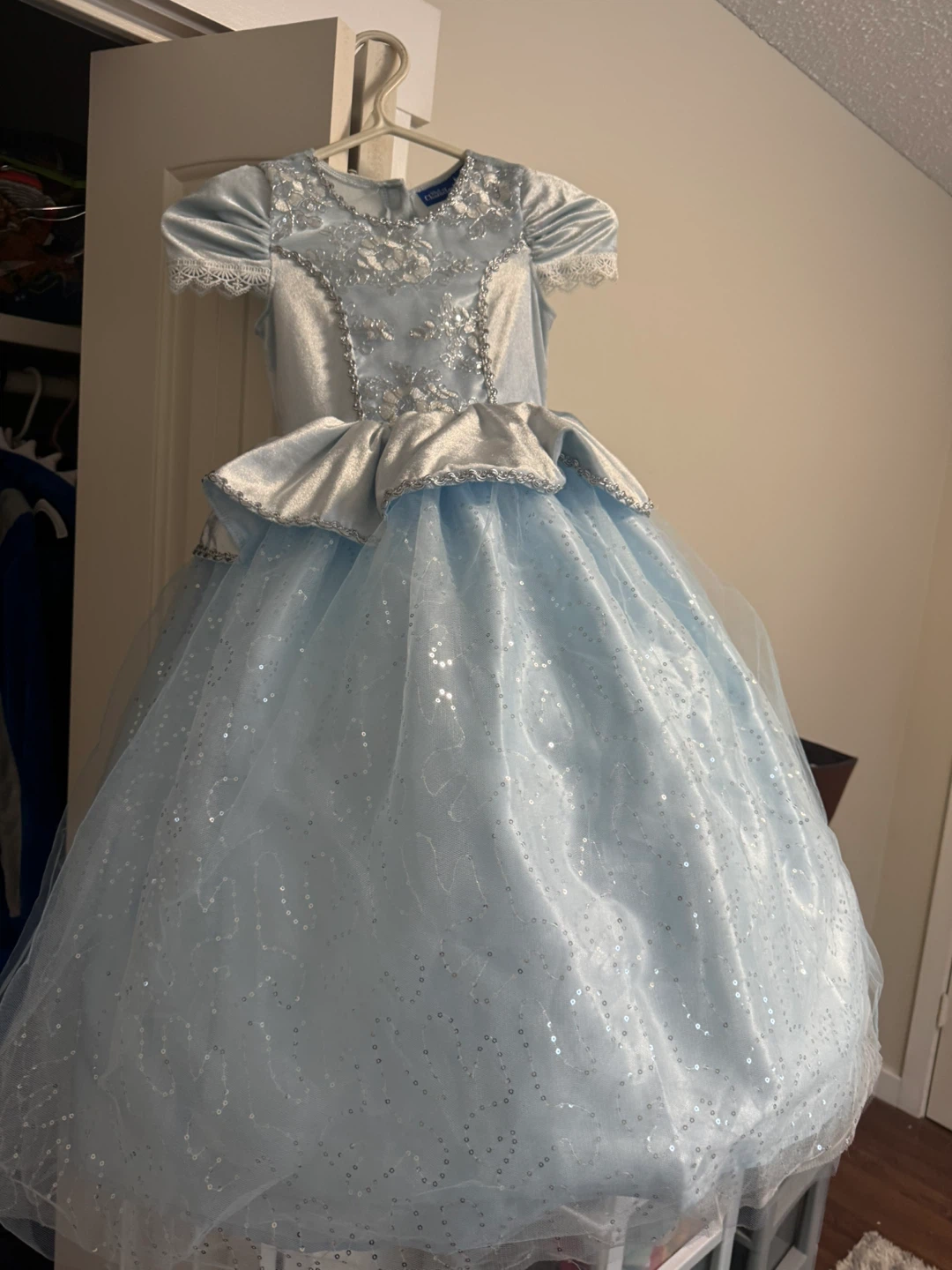 Cinderella Dress - Size 5-6 - photo 2