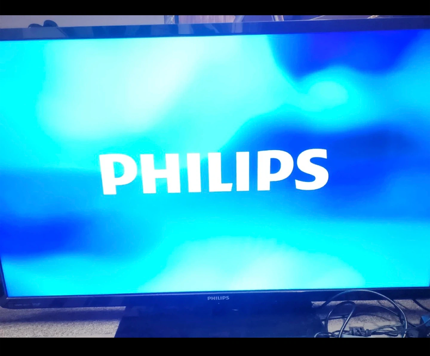 📺 24 ” LED TV with Roku Android Box – For Sale - photo 3