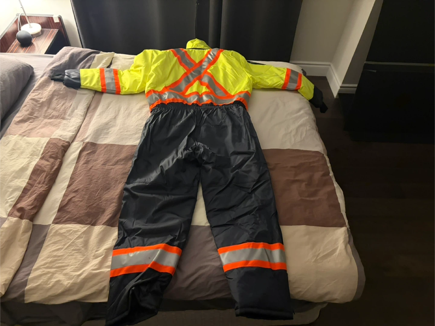 Hi-Vis Insulated Coveralls – Size Large - photo 2