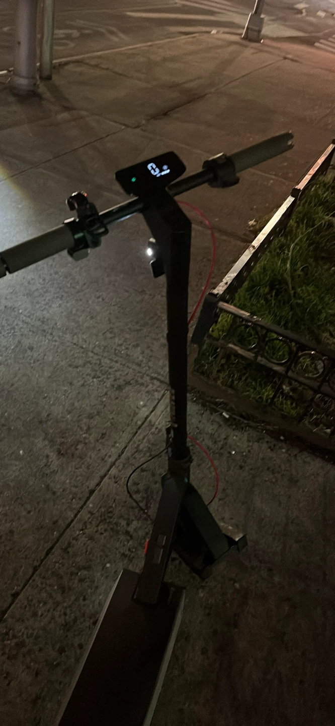 Navee S40 Electric Scooter - photo 5