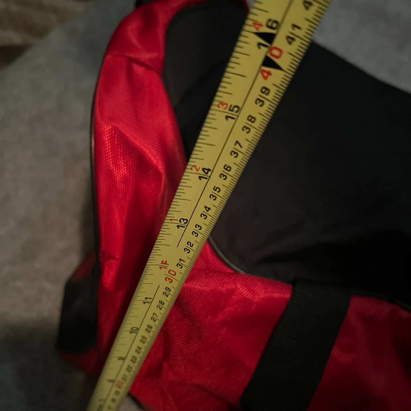 NEXT TO NEW HUGE Adidas Duffle Bag with free Nike Bag. - photo 4