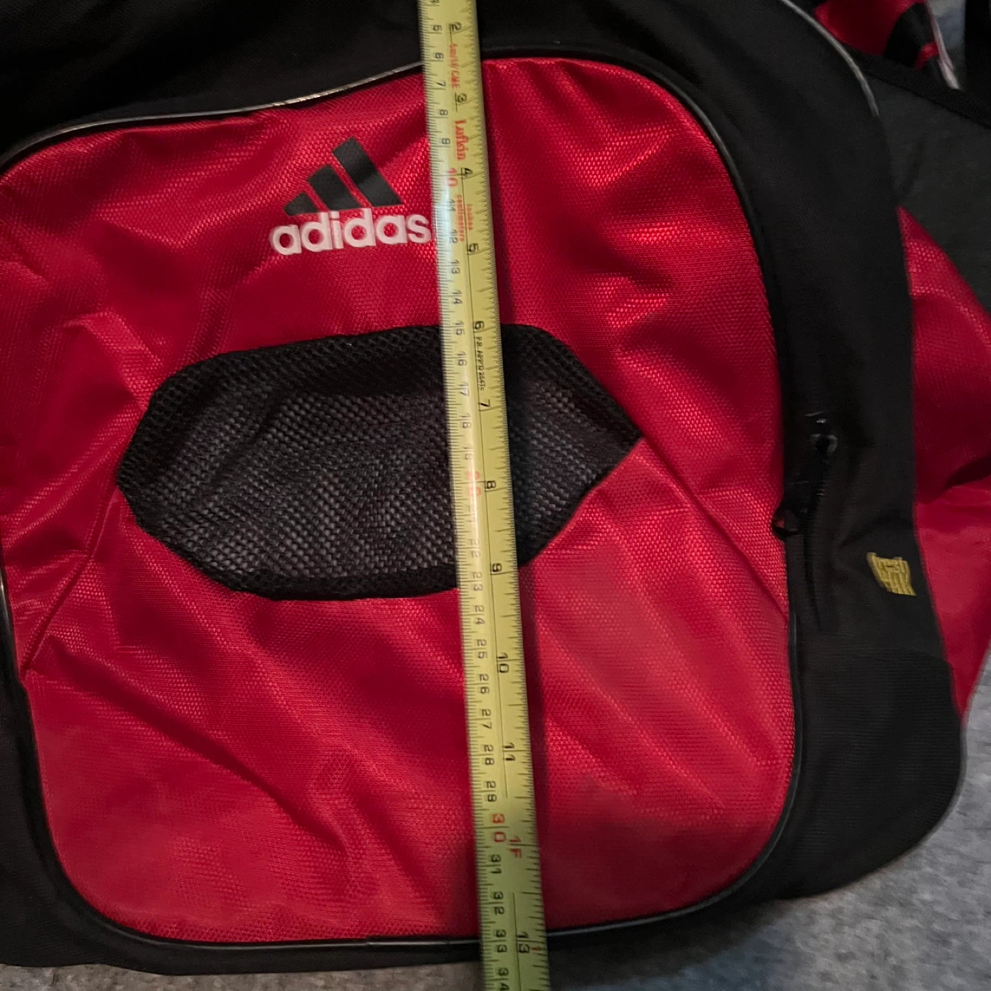 NEXT TO NEW HUGE Adidas Duffle Bag with free Nike Bag. - photo 5