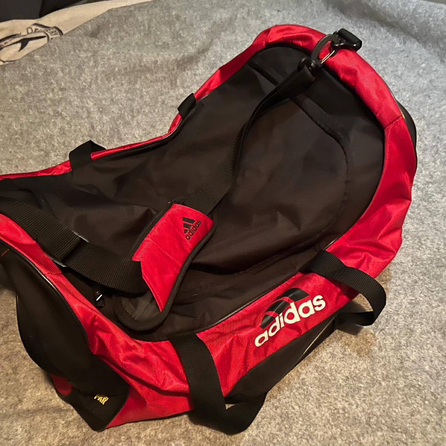 NEXT TO NEW HUGE Adidas Duffle Bag with free Nike Bag.