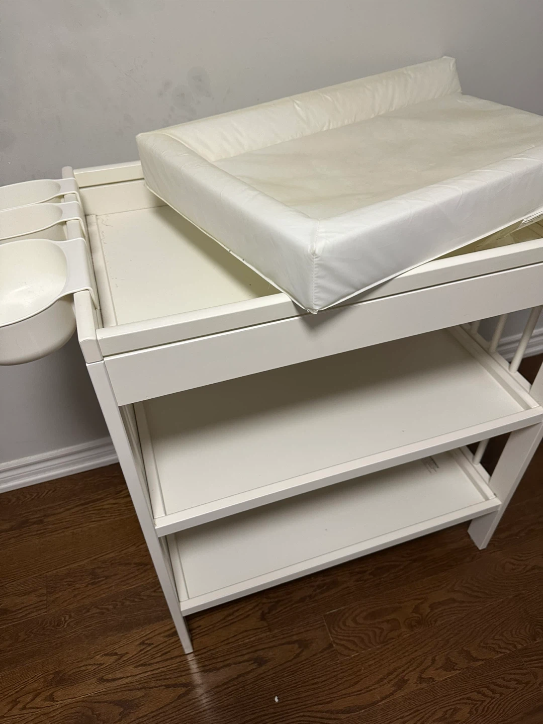 IKEA SNIGLAR Changing Table - photo 3