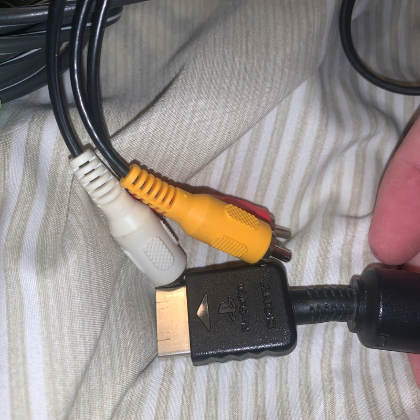 Sony Playstation 1 Console, Controller, Cables - photo 3