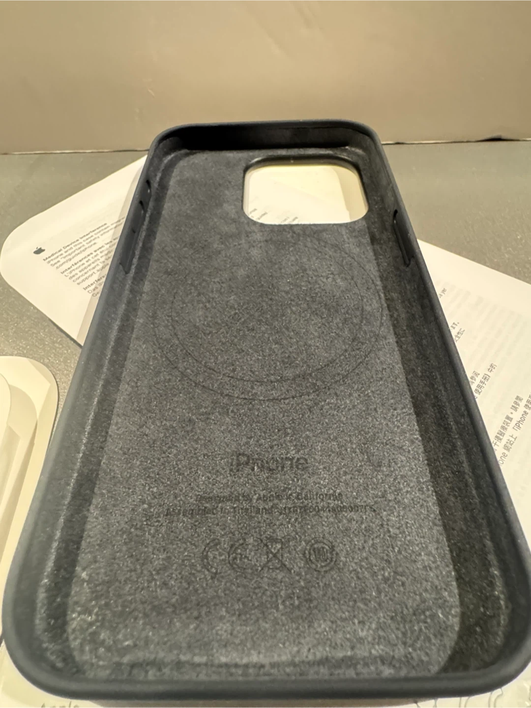 Apple iPhone 15 Pro Silicone Case - Black - photo 5