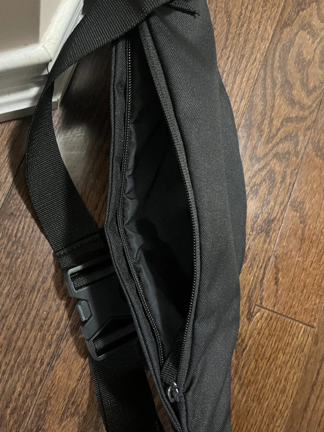 BRAND NEW Nike Waist Bag / Crossbody Side Bag – Black - photo 3